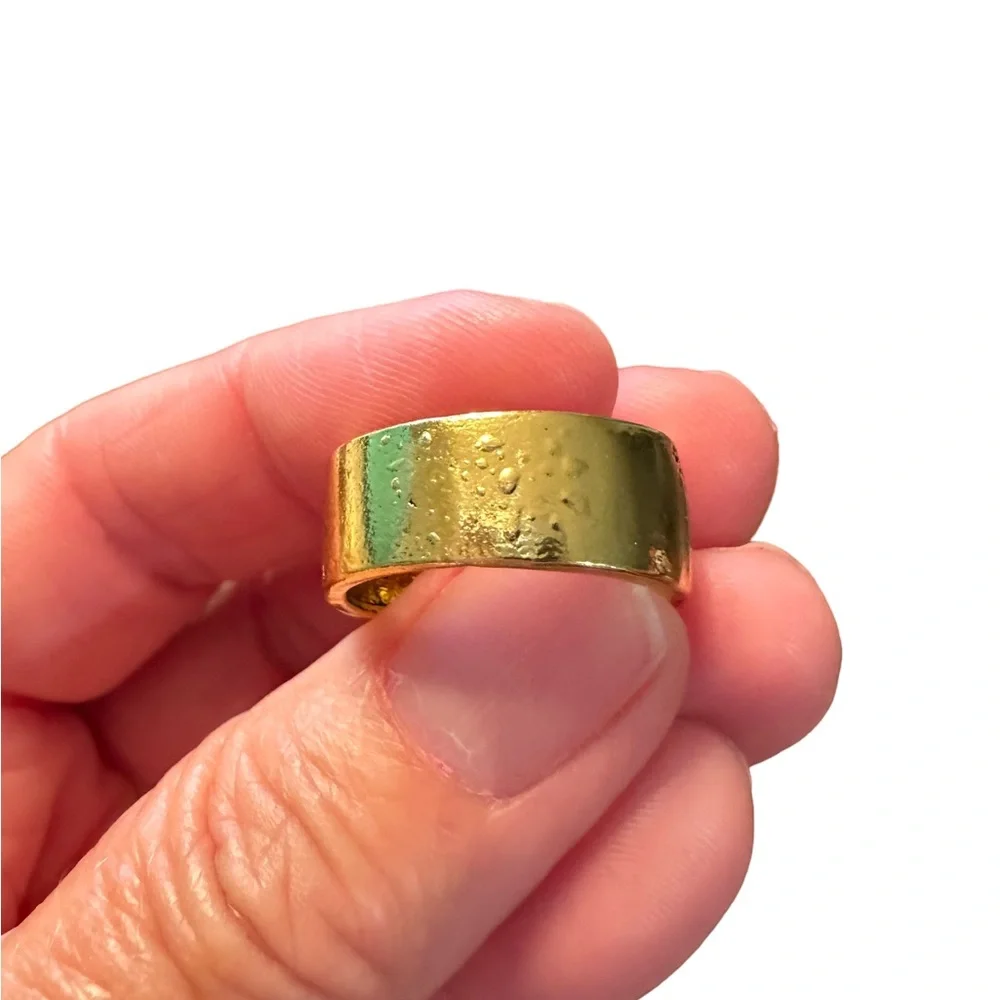 Tree of Life Gold Engraved Ring